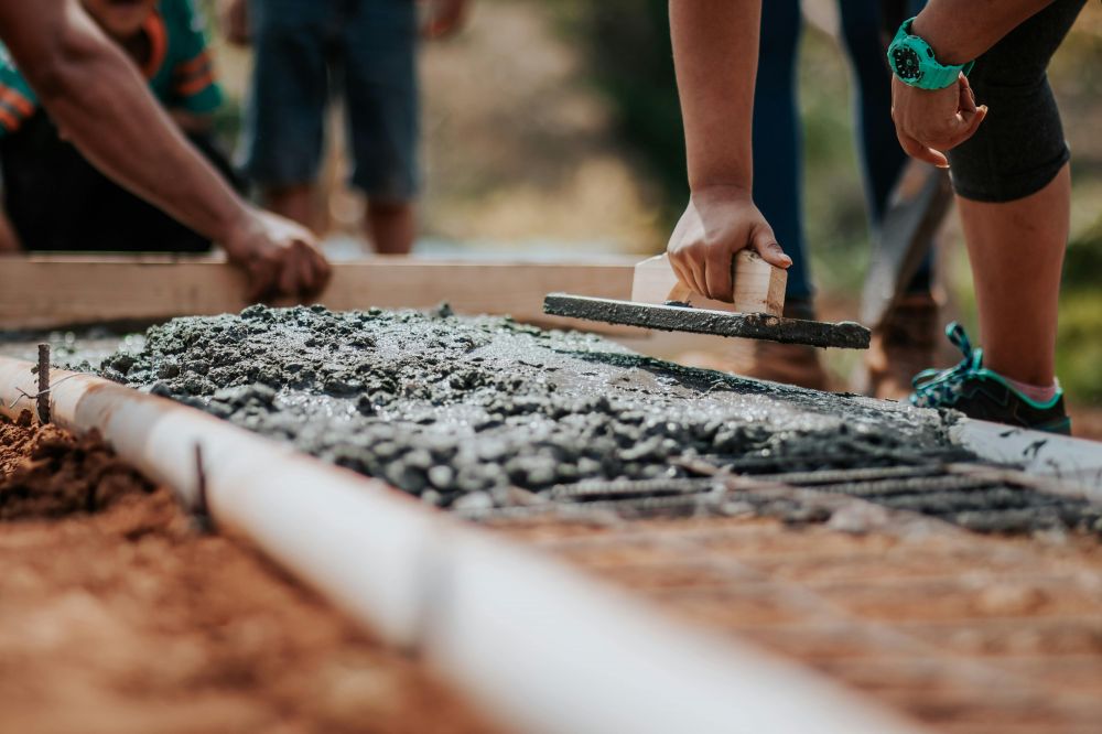 Oppnå perfekt betongfinish med presis betongfresing: Alt du trenger å vite
